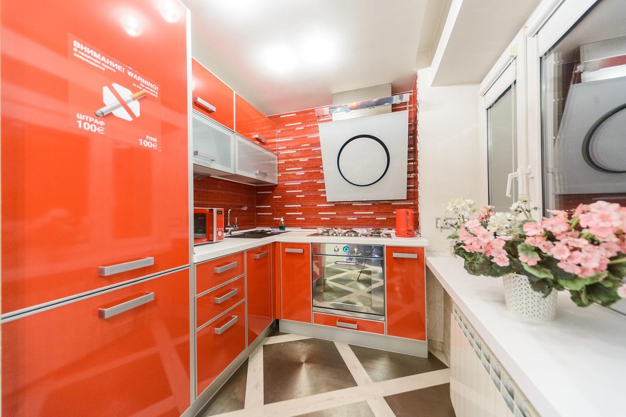 Real Home Apartmens - Podil Promenade Kiev Exteriör bild